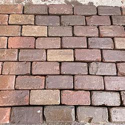 SBP05, Oude Gebakken Klinkers, Keiformaat, Rood-Bruin