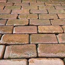 P072, Oude Gebakken Klinkers, Platkeiformaat, Rood-Bruin