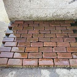 P072, Oude Gebakken Klinkers, Platkeiformaat, Rood-Bruin