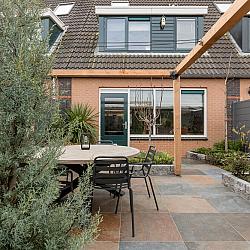 Peacock Rusty, Roest/Zwart/Blauw Genuanceerd, 60 x 60 x 3cm