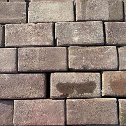 Ca. 6m², Oude Gebakken Klinkers, Keiformaat, Rood-Bruin, P046