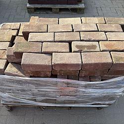 Ca. 6m², Oude Gebakken Klinkers, Keiformaat, Rood-Bruin, P046