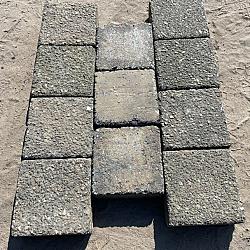 WZu (1), Gebruikte Betonklinkers, Dubbelklinkers, Antraciet/Heide 8cm