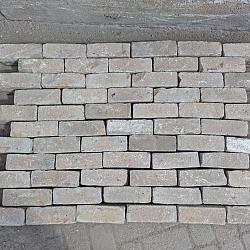 V111, Oude Gebakken Klinkers, Dikformaat, Geel-Brons, ob