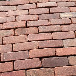 Ca 7m², Oude Gebakken Klinkers, Dikformaat, Rood-Bruin, P043