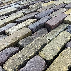 V27, Oude Gebakken Klinkers, Waalformaat, Genuanceerd