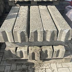 Gebruikte Trottoirbanden 18/20x16x100cm