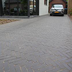 UDF 60 moon onbezand getrommeld