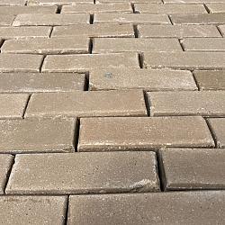 P024, Oude Gebakken Klinkers, ABC-Klinkers, Dikformaat, Geel-Brons