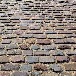 V33, Oude Gebakken Klinkers, Breukwaal, Ongelijke Lengtes