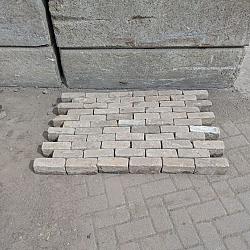 V111, Oude Gebakken Klinkers, Dikformaat, Geel-Brons, ob