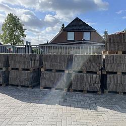 SBP08, Gebruikte betontegels, 30x30x4,5cm