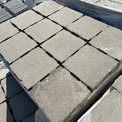 SBP28, Gebruikte Beton Tegels, 30x30x5cm, Grijs, Waterpasserend