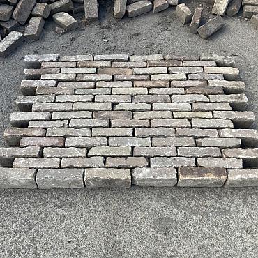 Oude Gebakken Klinkers, Waalformaat, Genuanceerd