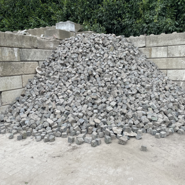 SBV10L, Natuursteenkeien, kasseien, Basalt, graniet, 10x10x10