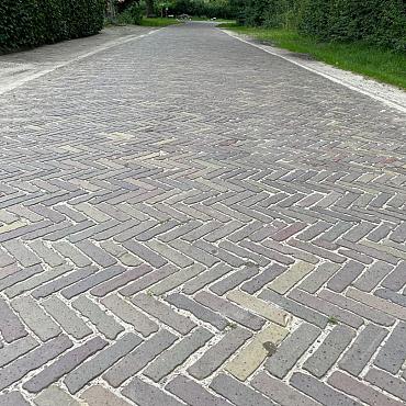 Wve(2), Oude Gebakken Klinkers, Waalformaat, Genuanceerd