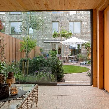 Mosaic Brown, Bruin, 60 x 60 x 3cm