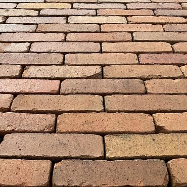 P022, Oude Gebakken Klinkers, Waalformaat, Okergeel