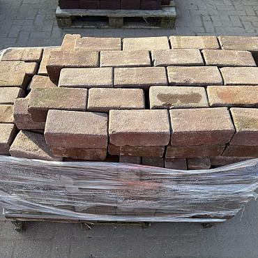 Ca. 6m², Oude Gebakken Klinkers, Keiformaat, Rood-Bruin, P046