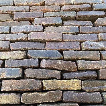 P016, Oude Gebakken Klinkers, Waalformaat, Genuanceerd