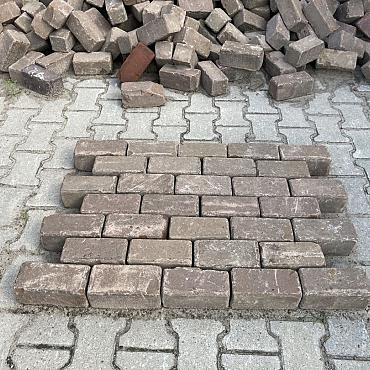 V50, Oude Gebakken Klinkers, Keiformaat, Rood-Bruin