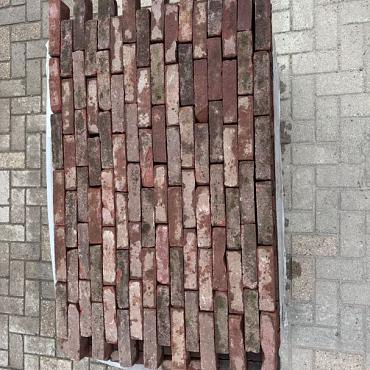 P074, Oude Gebakken Klinkers, Vierlingen, Rood-Bruin