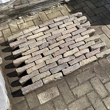 P003, Oude Gebakken Klinkers, Waalformaat, Genuanceerd op pallet
