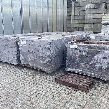 P048, Oude Gebakken Klinkers, Waalformaat, Rood-Bruin