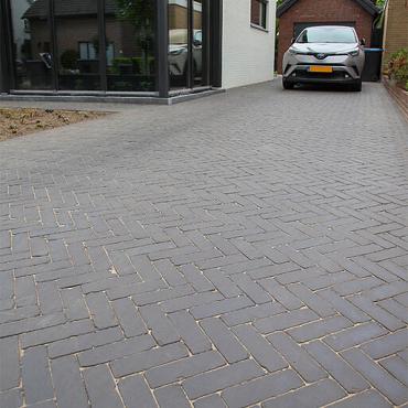 UDF 60 moon onbezand getrommeld