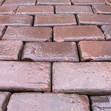 P080, Oude Gebakken Klinkers, Keiformaat, Rood-Paars