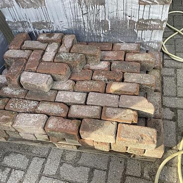 SBP41, Oude Gebakken Klinkers, Keiformaat, Rood-Bruin