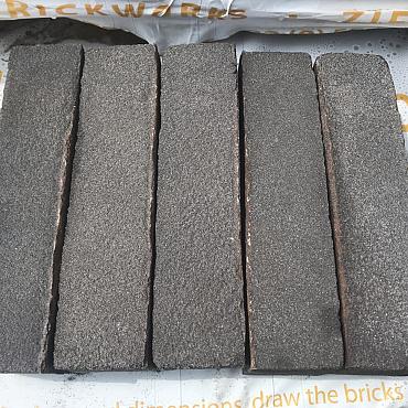 Ca. 4m² Gebakken Klinkers, Virelles, bezand, ongetrommeld