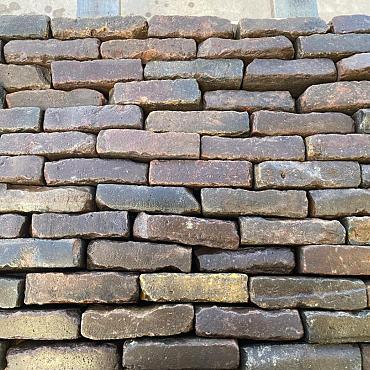 P016, Oude Gebakken Klinkers, Waalformaat, Genuanceerd