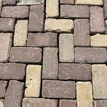 V32, Oude Gebakken Klinkers, Keiformaat, Genuanceerd