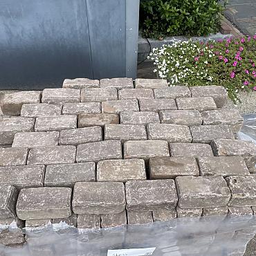 SBP34, Oude Gebakken Klinkers, Keiformaat, Rood-Bruin