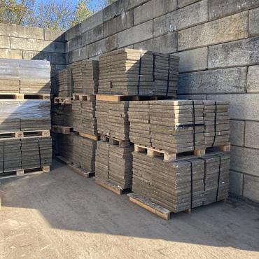 P066, Gebruikte Betontegels, 50x50x5cm, Grijs