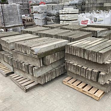 Gebruikte, betonbanden, opsluitbanden, 10x20x100cm (lxbxh)