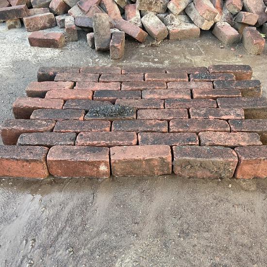 V57, Oude Gebakken Klinkers, Dikformaat, Rood-Bruin, OB