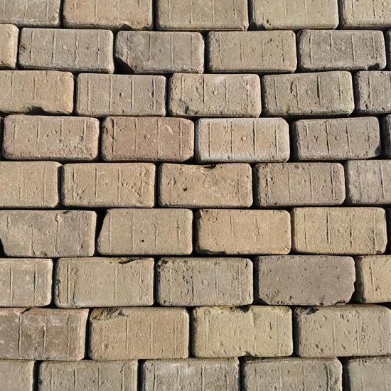 P011, Oude Gebakken Klinkers, Keiformaat, Geel-Brons