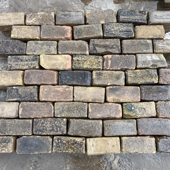 V17, oude Gebakken Klinkers, Keiformaat genuanceerd