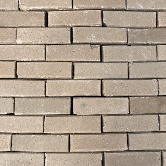 P024, Oude Gebakken Klinkers, ABC-Klinkers, Dikformaat, Geel-Brons