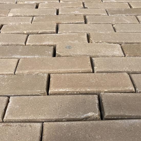 P024, Oude Gebakken Klinkers, ABC-Klinkers, Dikformaat, Geel-Brons