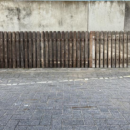 Hardhouten hekken, stalroosters, afrastering, tuin of weide omheining