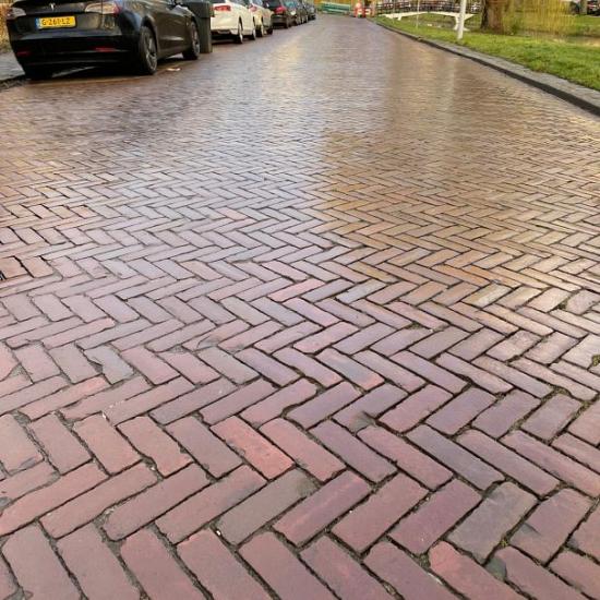 SBV17, V45, Dikformaat Rood-Bruin