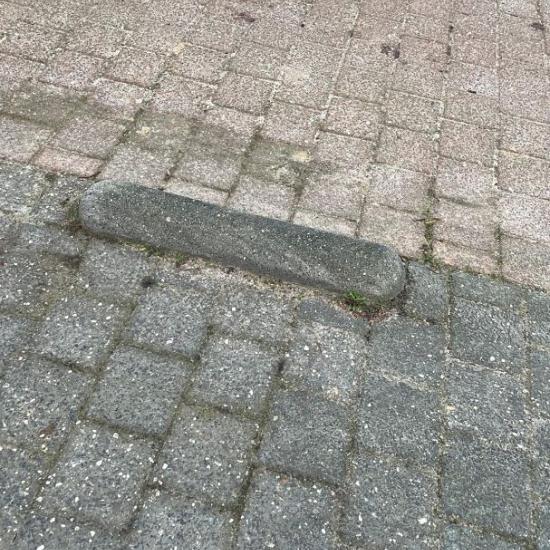 WZu (1), Gebruikte Betonklinkers, Dubbelklinkers, Antraciet/Heide 8cm