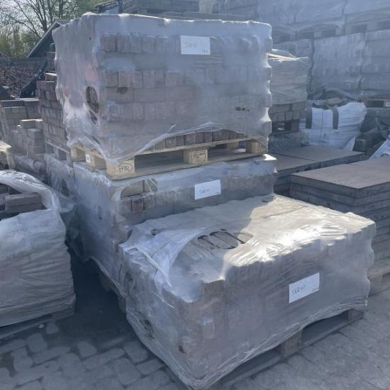 SBP02, Oude Gebakken Klinkers, Dikformaat, Genuanceerd