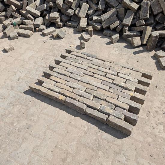 V41, Oude Gebakken Klinkers, Waalformaat, Geel-Brons