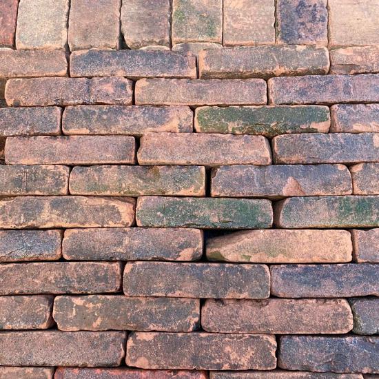 P049, Oude Gebakken Klinkers, Waalformaat, Rood-Bruin