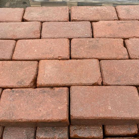 P036, Oude Gebakken Klinkers, Platkeiformaat, Rood-Bruin