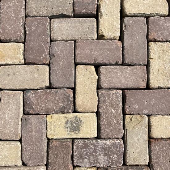 V32, Oude Gebakken Klinkers, Keiformaat, Genuanceerd